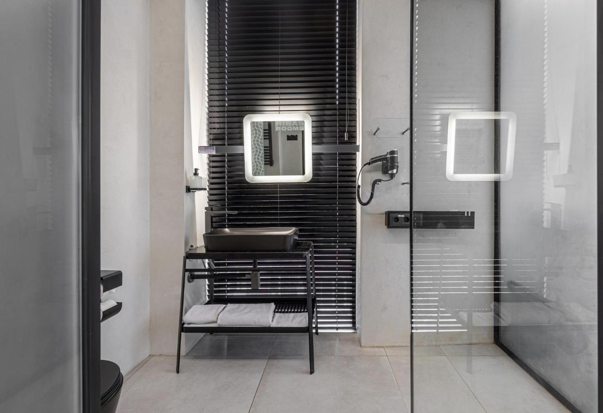 Ribas Rooms Lutsk Ngoại thất bức ảnh
