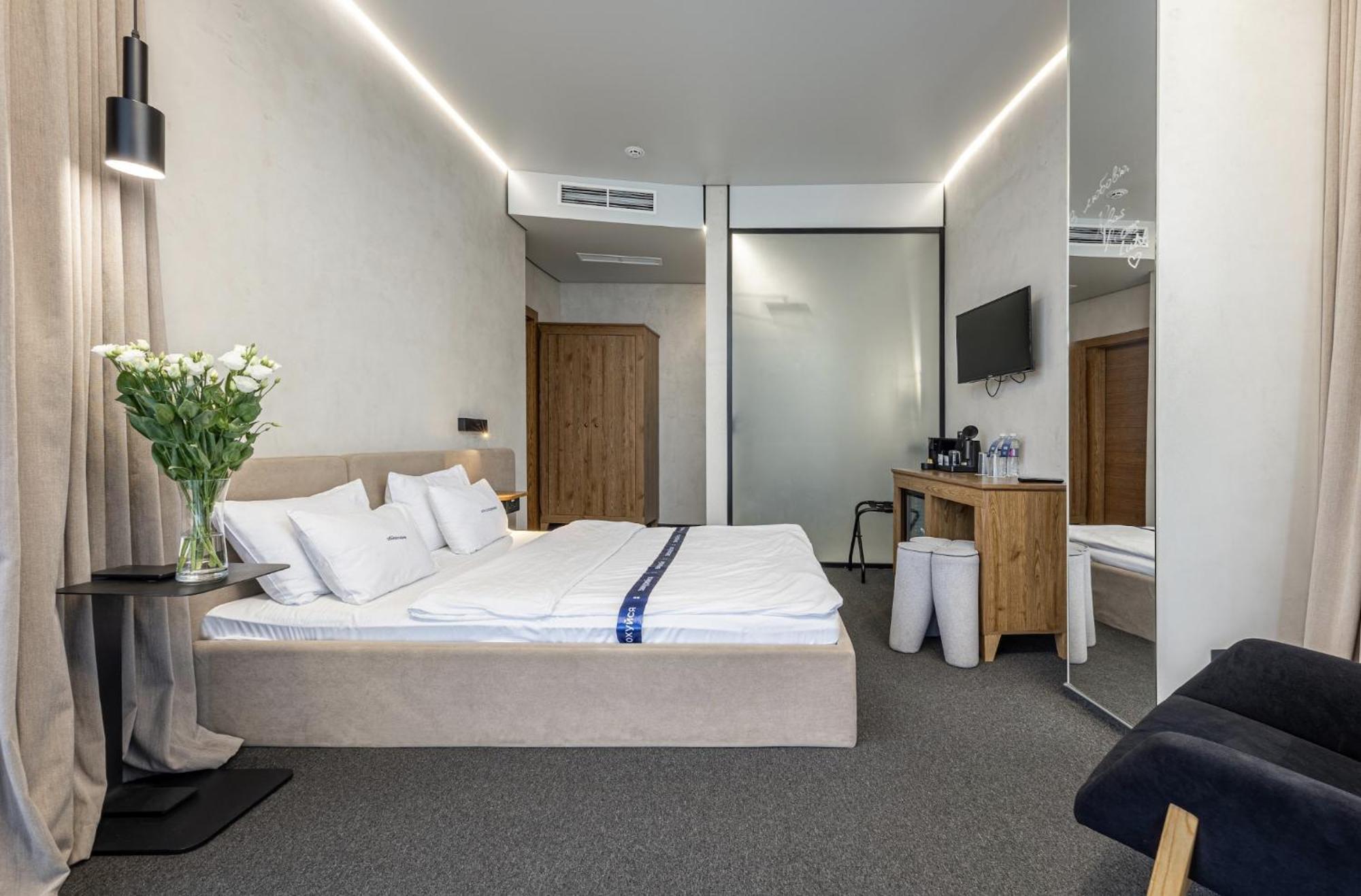 Ribas Rooms Lutsk Ngoại thất bức ảnh